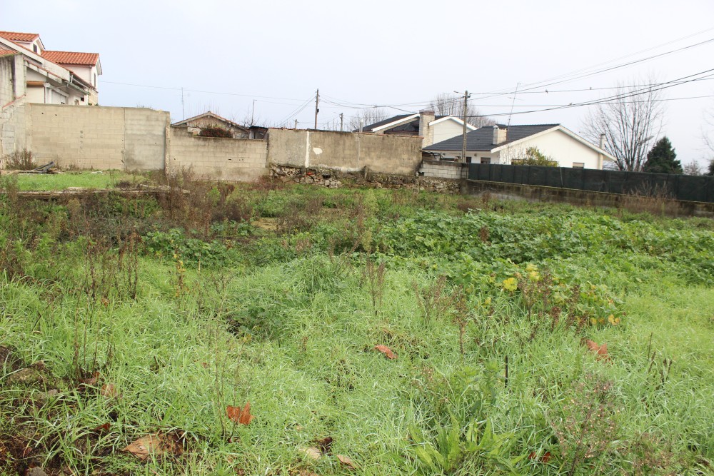 Venda - Terreno - Chaves